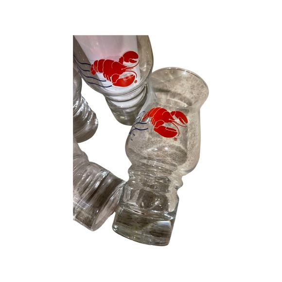 Vintage Red Lobster Bar Glasses : Retro Barware : Cocktail Glass: 80’s Dining - Picture 4 of 4